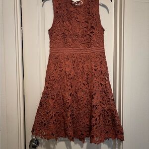 Rust Lace Sleeveless Dress